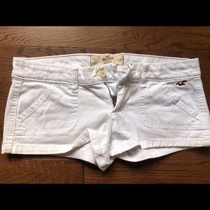 2/$20 Hollister white shorts - Size 1/ w25